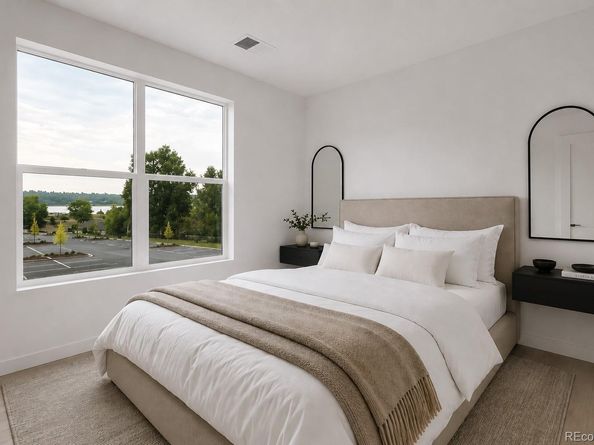 1634 N Sheridan Boulevard 206, Denver CO 80204