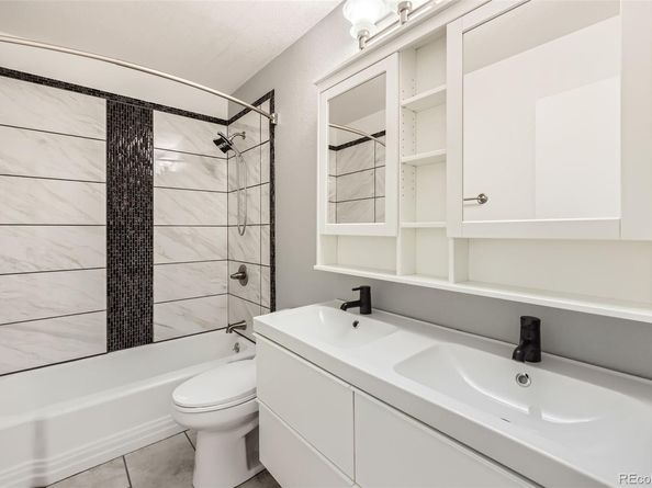 4940 E Donald Avenue 8, Denver CO 80222