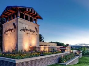 23682 E Links Place, Aurora CO 80016