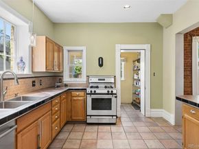 569 S Sherman Street, Denver CO 80209