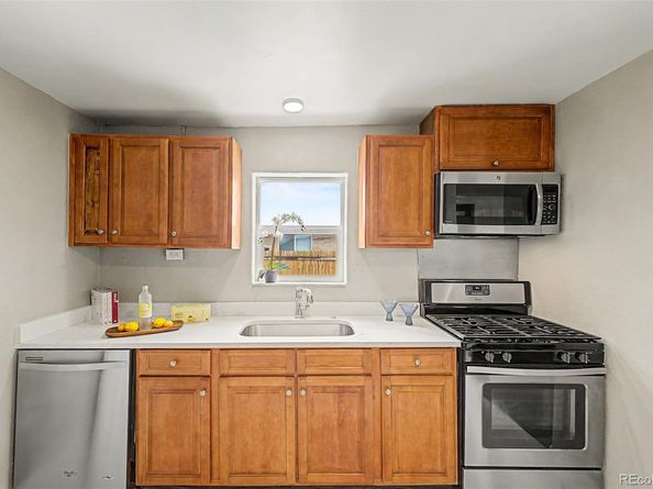 4885 W 11th Avenue, Denver CO 80204