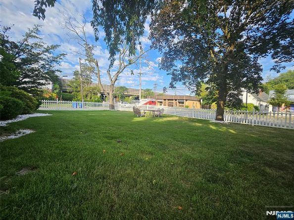 67 Knapp Place, Englewood NJ 07631