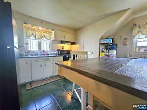 67 Knapp Place, Englewood NJ 07631