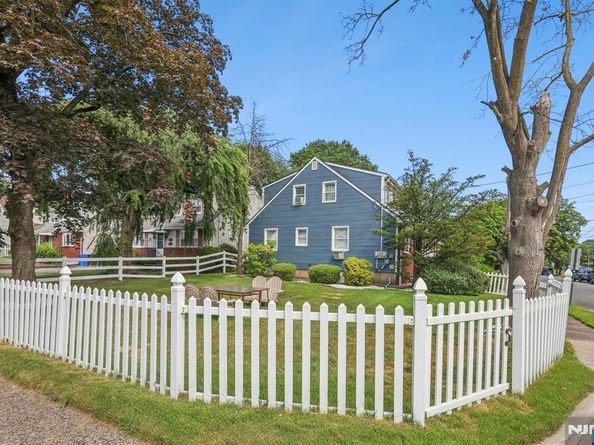 67 Knapp Place, Englewood NJ 07631