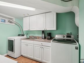 323 E Oakdene Avenue, Leonia NJ 07605