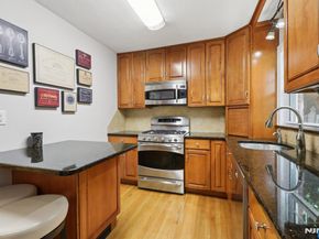323 E Oakdene Avenue, Leonia NJ 07605