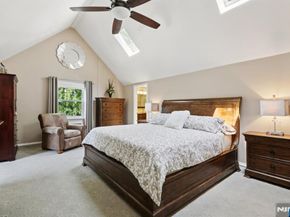 323 E Oakdene Avenue, Leonia NJ 07605