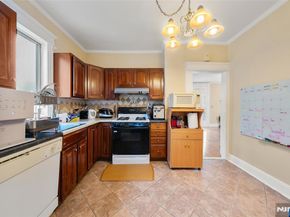 3 Drury Lane, Fort Lee NJ 07024