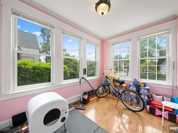 3 Drury Lane, Fort Lee NJ 07024
