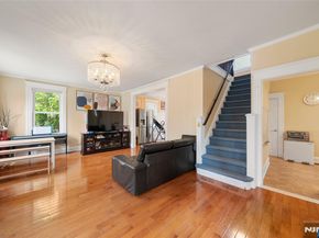 3 Drury Lane, Fort Lee NJ 07024