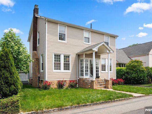 3 Drury Lane, Fort Lee NJ 07024