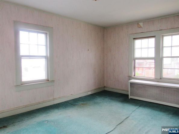 300 Windsor Road, Englewood NJ 07631