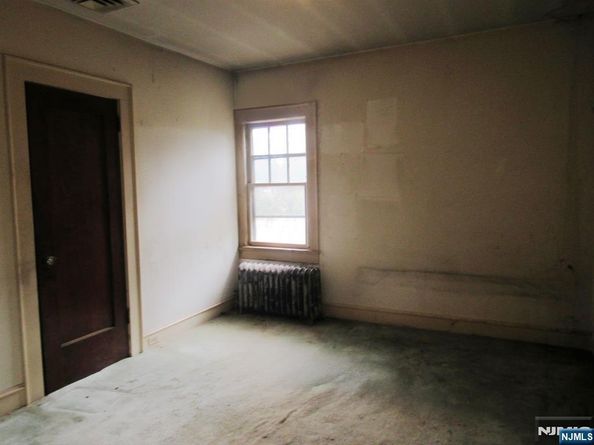 300 Windsor Road, Englewood NJ 07631