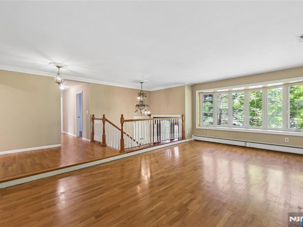 51 Anderson Avenue, Englewood Cliffs NJ 07632