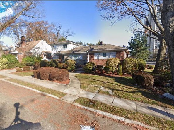 209 Tremont Avenue, Fort Lee NJ 07024