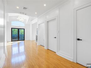 1080 River Road, Edgewater NJ 07020
