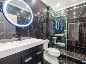 1080 River Road, Edgewater NJ 07020
