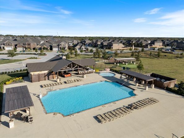 924  Mangrove Drive , Fate Texas 75087