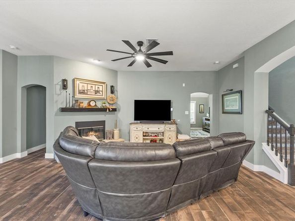 924  Mangrove Drive , Fate Texas 75087