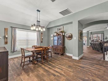 924  Mangrove Drive 