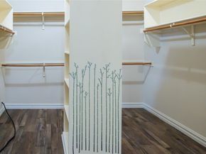 662  OAK CREEK Drive , Cedar Hill Texas 75104