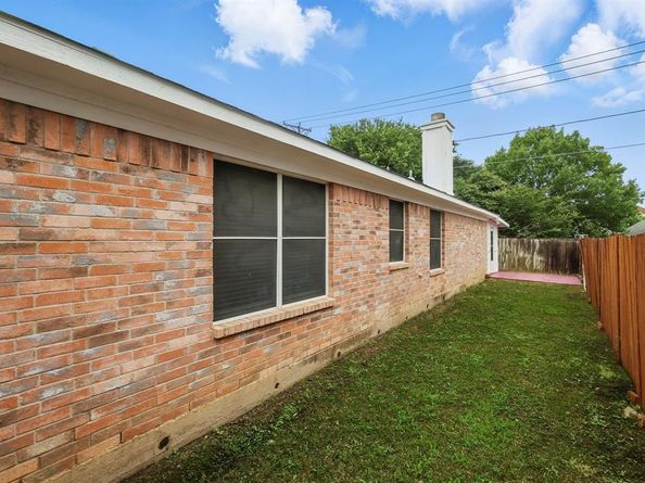 3220  Steamboat Drive , Fort Worth Texas 76123