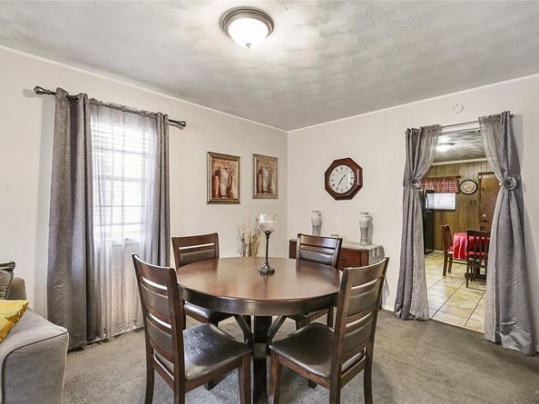 2825  Warren Avenue , Dallas Texas 75215