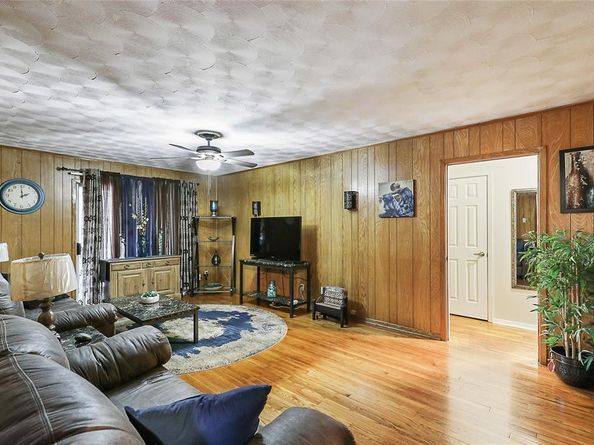 2825  Warren Avenue , Dallas Texas 75215