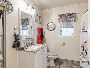 2825  Warren Avenue , Dallas Texas 75215