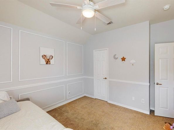 1225  Long Leaf Drive , Savannah Texas 76227