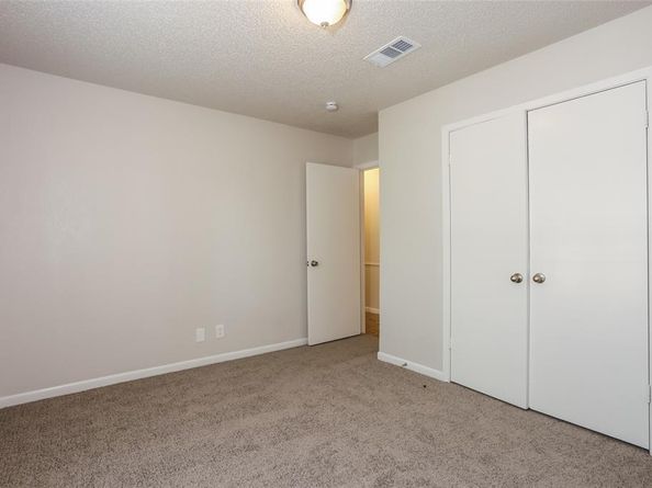 1209  Pin Oak Drive , Denton Texas 76209