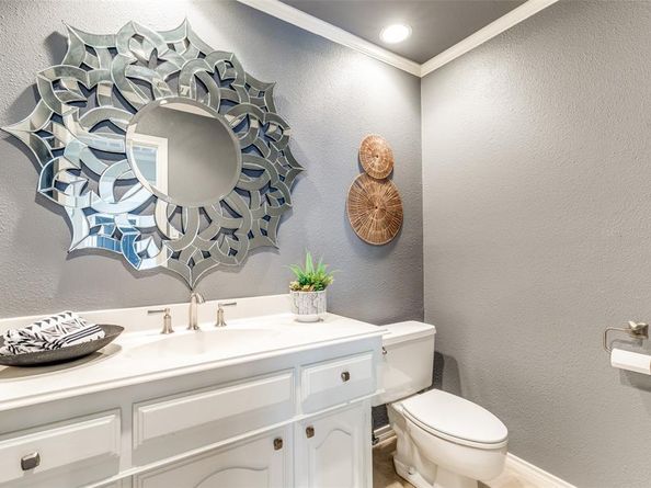 6404  Camille Avenue , Dallas Texas 75252