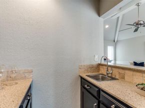 6404  Camille Avenue , Dallas Texas 75252