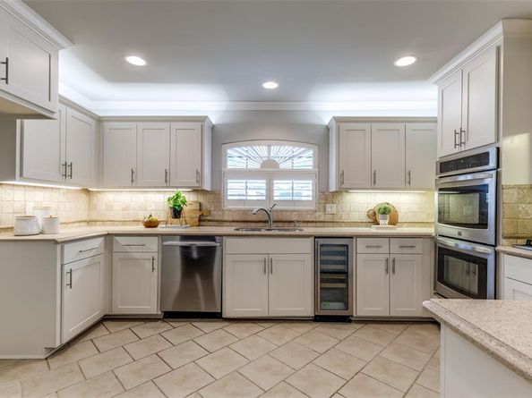 6404  Camille Avenue , Dallas Texas 75252