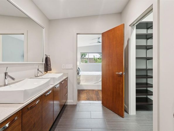 10832  Cinderella Lane , Dallas Texas 75229