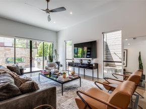 4224  Buena Vista  , Dallas Texas 75205