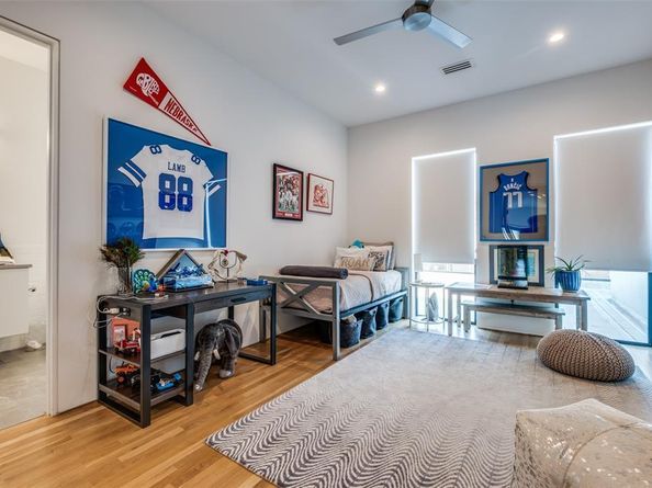 4224  Buena Vista  , Dallas Texas 75205