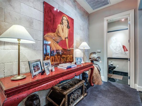 2300  Leonard Street  509, Dallas Texas 75201