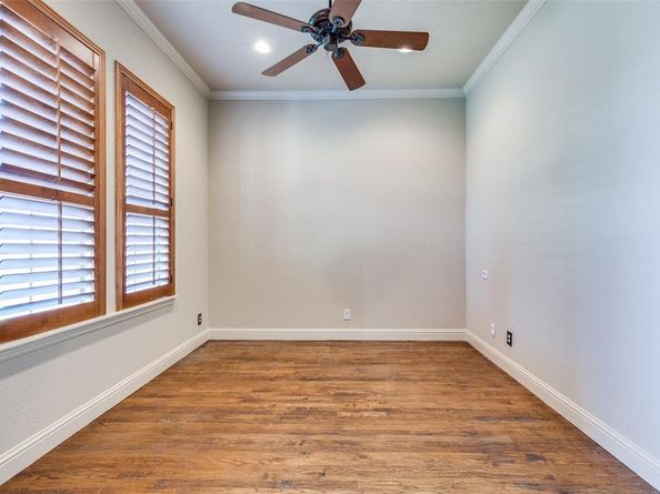 1201  Rollie Michael Lane , Fort Worth Texas 76179