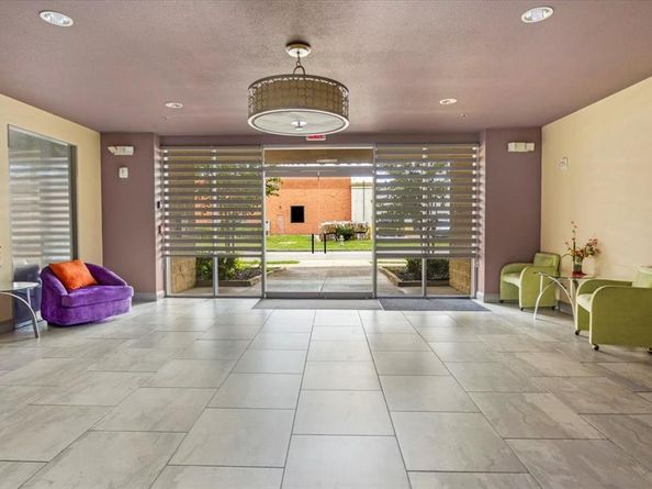 1100 W Trinity Mills Road  2046, Carrollton Texas 75006