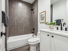 2138  Lovedale Avenue  102, Dallas Texas 75235