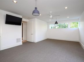 6446  Prestonshire Lane , Dallas Texas 75225