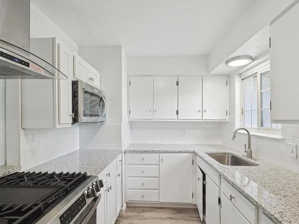 12623  Rialto Drive , Dallas Texas 75243