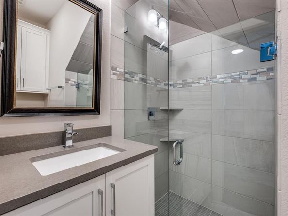 5917  Evening Star Place , Dallas Texas 75235