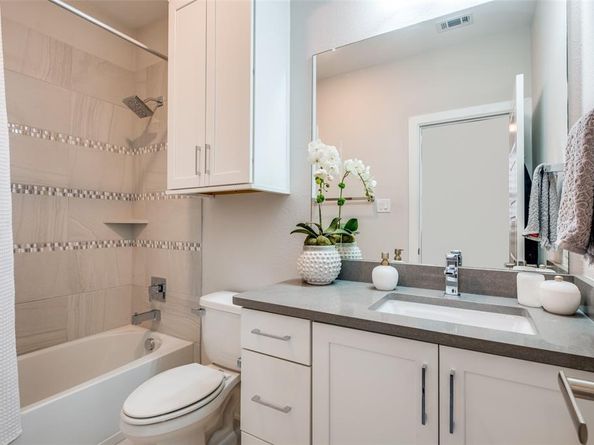 5917  Evening Star Place , Dallas Texas 75235