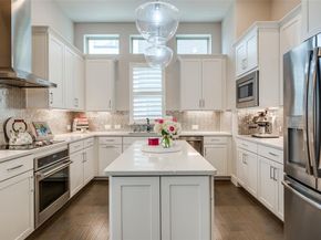 5917  Evening Star Place , Dallas Texas 75235