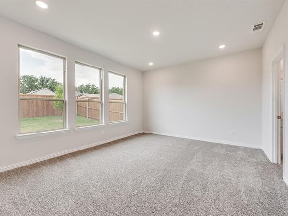 700  Marcus Lane , Crowley Texas 76036