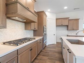 612  Garrett Parkway , Celina Texas 75009