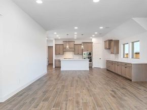 612  Garrett Parkway , Celina Texas 75009