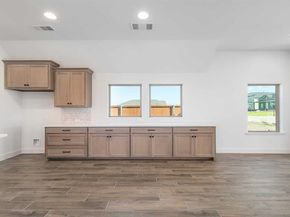 612  Garrett Parkway , Celina Texas 75009